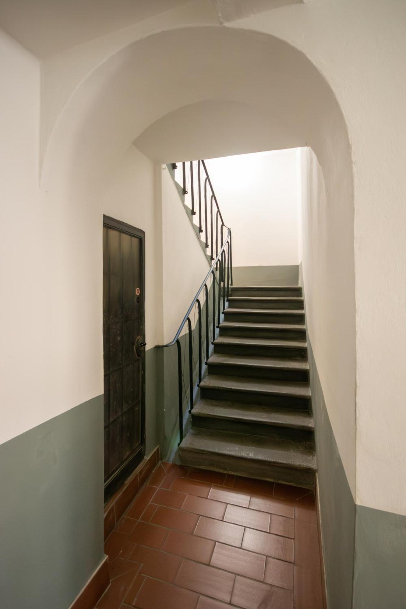 Central And Quiet Apartment ฟลอเรนซ์ ภายนอก รูปภาพ