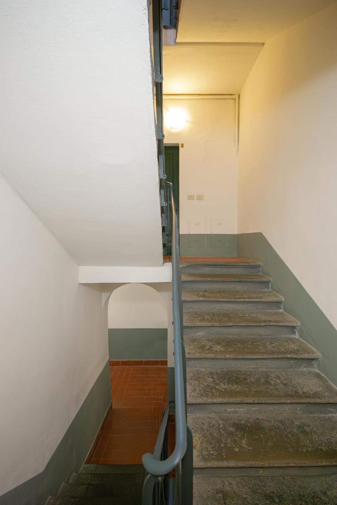 Central And Quiet Apartment ฟลอเรนซ์ ภายนอก รูปภาพ