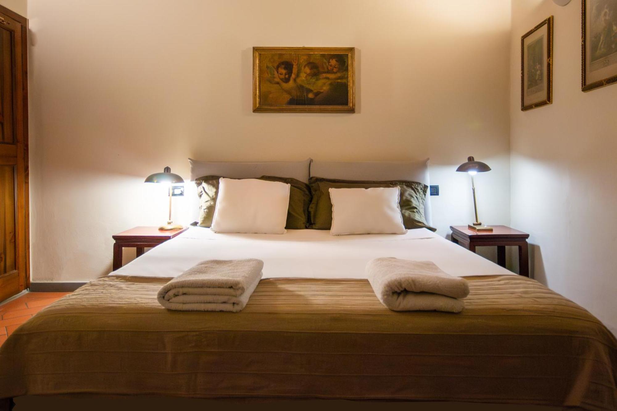 Central And Quiet Apartment ฟลอเรนซ์ ภายนอก รูปภาพ
