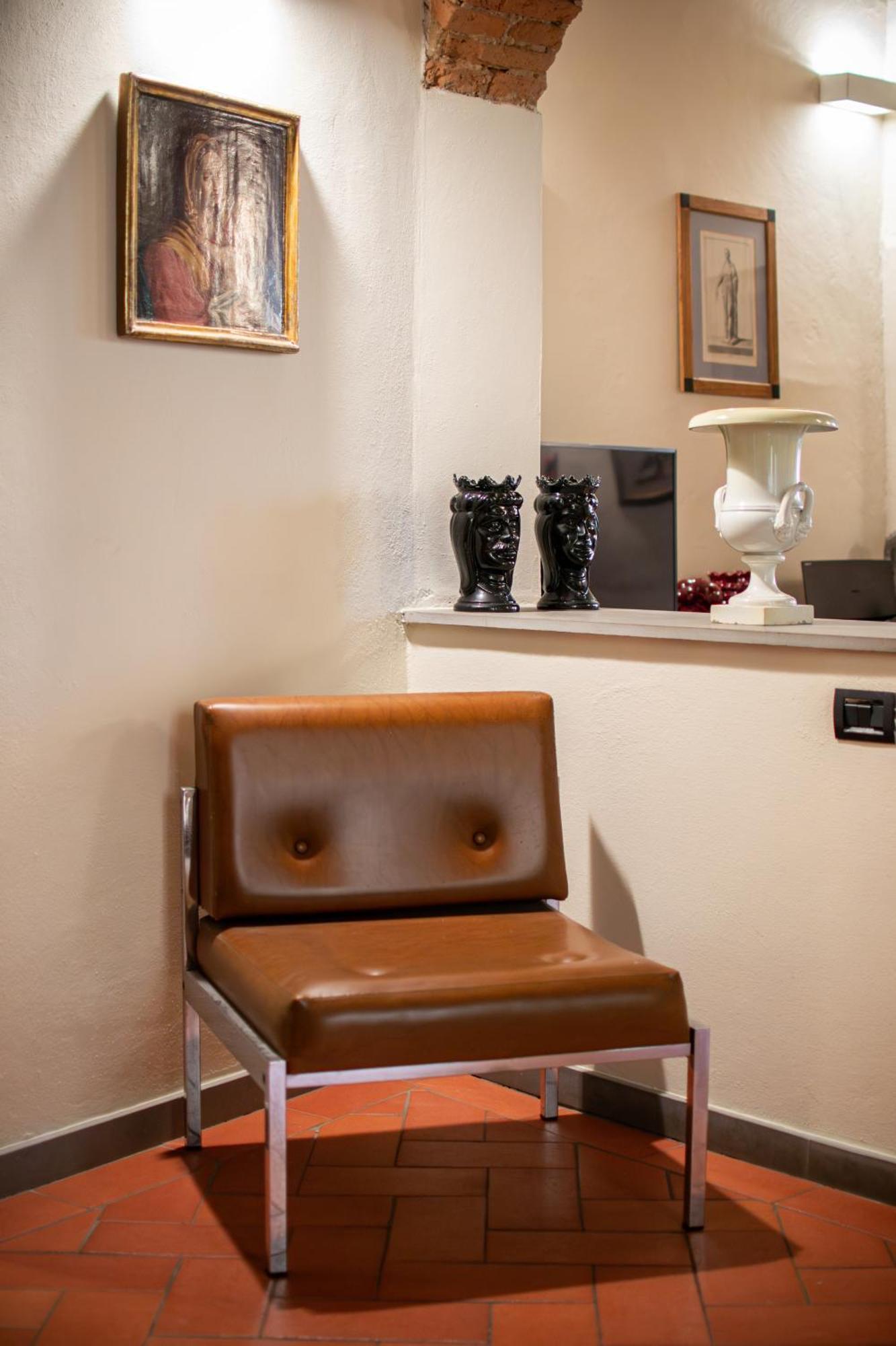 Central And Quiet Apartment ฟลอเรนซ์ ภายนอก รูปภาพ